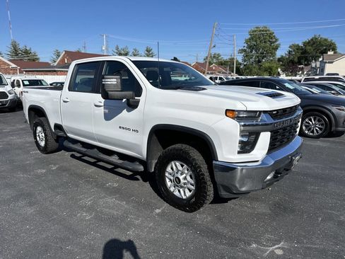 Used 2021 Chevrolet Silverado 2500 LT w/ Convenience Package AWD/4WD image 1