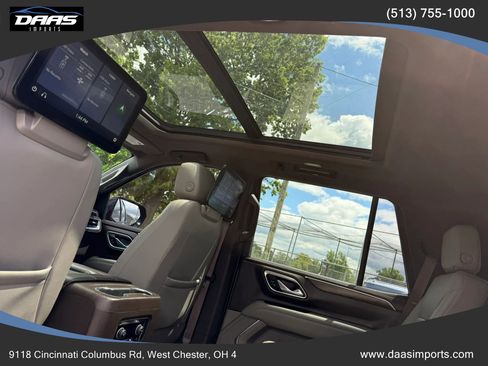 Used 2021 Chevrolet Tahoe Z71 w/ Luxury Package AWD/4WD image 28