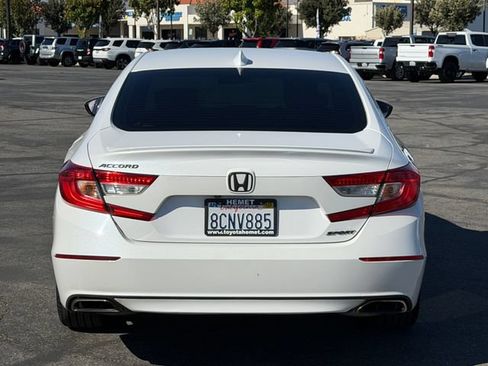 Used 2018 Honda Accord Sport image 7