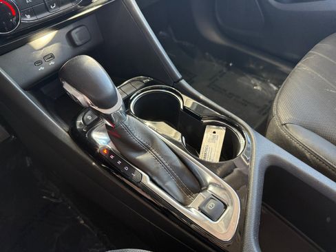 Used 2024 Buick Encore GX Sport Touring w/ Comfort Package image 16