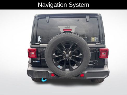 Used 2023 Jeep Wrangler Unlimited Sahara w/ Cold Weather Group AWD/4WD image 3