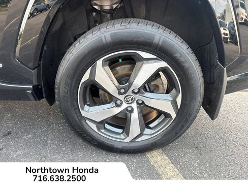 Used 2023 Toyota RAV4 SE w/ Weather & Moonroof Package AWD/4WD image 13