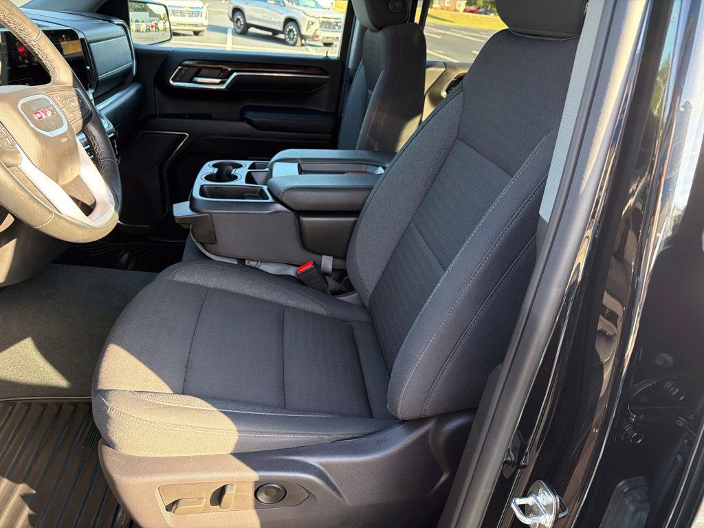 Used 2024 GMC Sierra 1500 Elevation AWD/4WD image 13