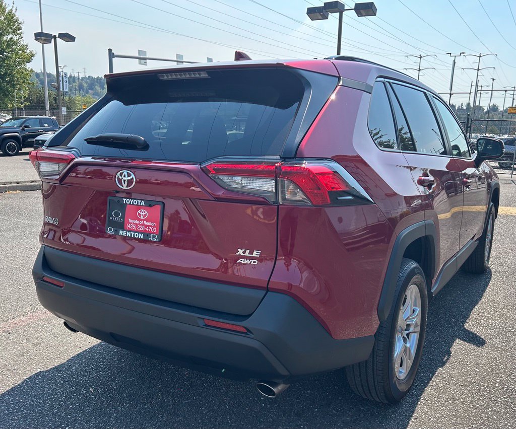 Certified 2023 Toyota RAV4 XLE w/ XLE Grade Weather Package AWD/4WD image 5