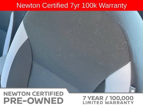 Used 2025 Nissan Versa S w/ Trunk Package FWD image 14