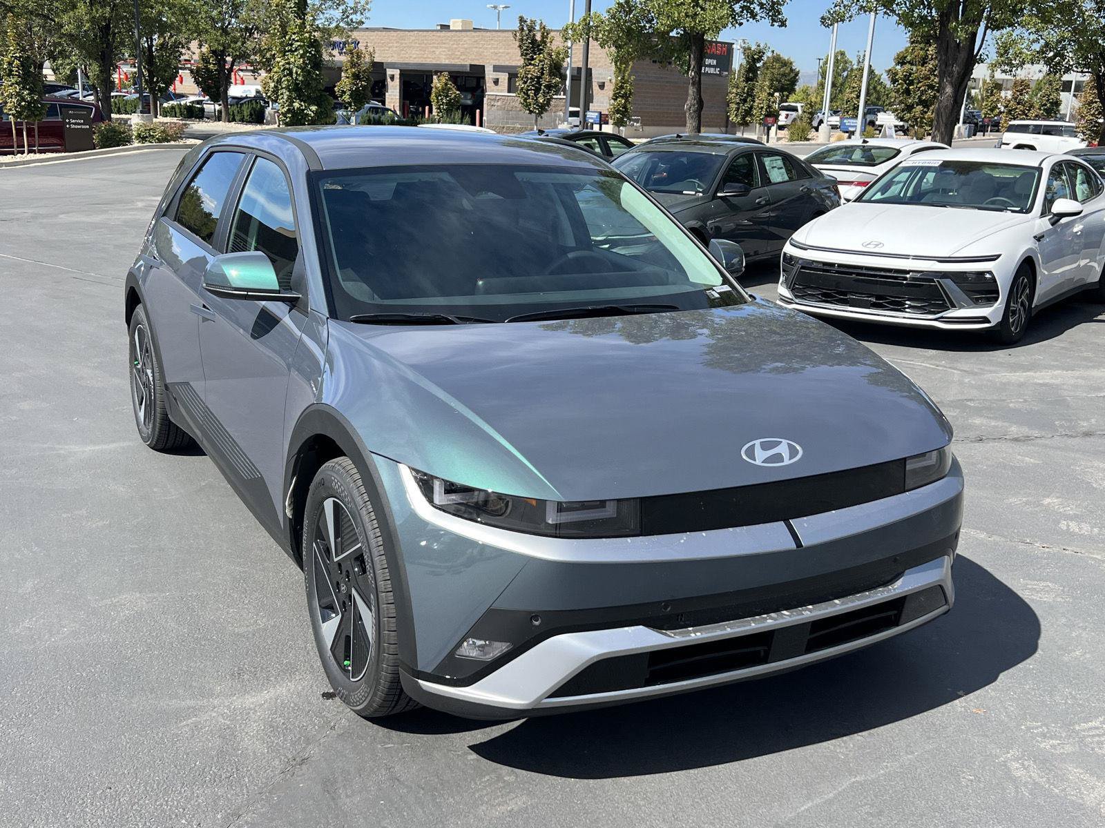 New 2027 Hyundai Ioniq 5 SE AWD/4WD image 4
