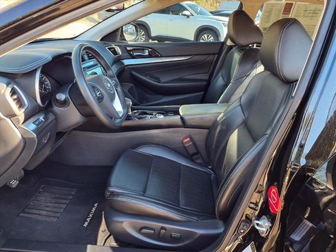 Used 2022 Nissan Maxima SV w/ Floor Mat Group image 12