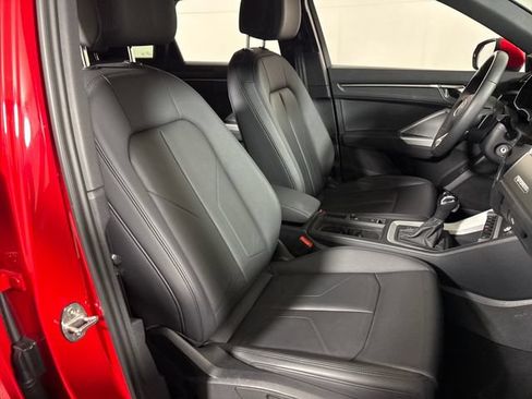 Used 2025 Audi Q3 2.0T Premium AWD/4WD image 14
