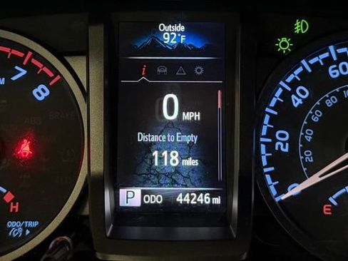 Used 2023 Toyota Tacoma TRD Sport AWD/4WD image 16