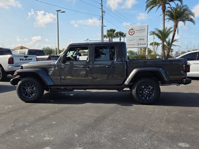 Used 2026 Jeep Gladiator Sport AWD/4WD image 4