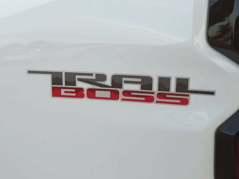 Certified 2026 Chevrolet Colorado Trail Boss AWD/4WD image 6