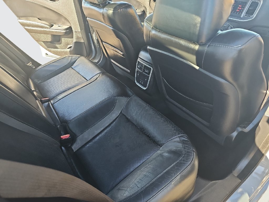 Used 2021 Dodge Charger SXT w/ Leather Interior Group RWD image 11
