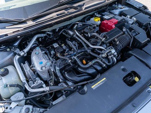 Used 2023 Nissan Sentra SV FWD image 18