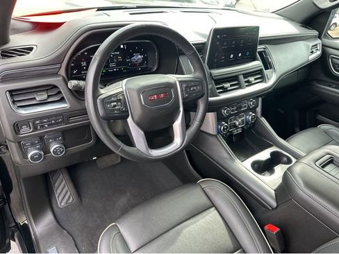 Certified 2022 GMC Yukon XL SLT w/ SLT Luxury Package image 23