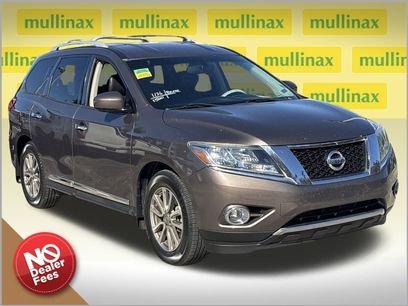 Used 2015 Nissan Pathfinder SL w/ SL Tech Package