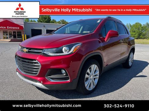 Used 2019 Chevrolet Trax Premier AWD/4WD image 1