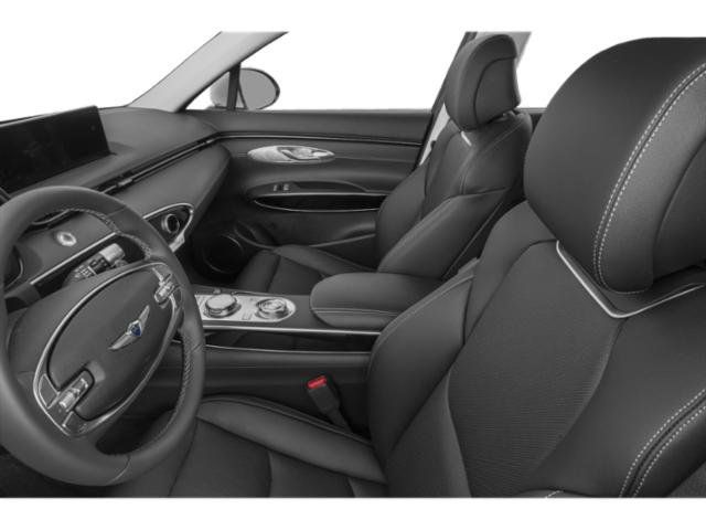 Used 2025 Genesis GV70 2.5T w/ Sport Prestige Package AWD/4WD image 11