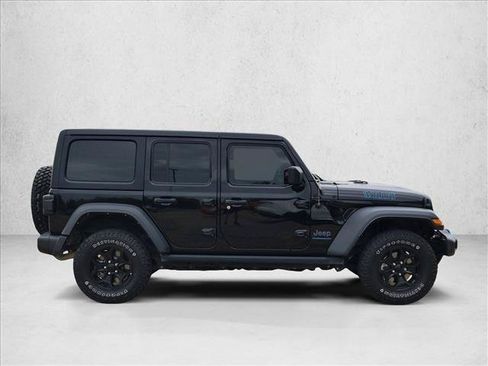 Used 2023 Jeep Wrangler Unlimited w/ Cold Weather Group AWD/4WD image 4