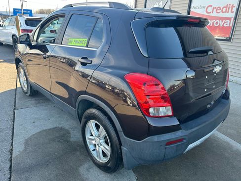 Used 2016 Chevrolet Trax LT w/ LT Convenience Package image 7