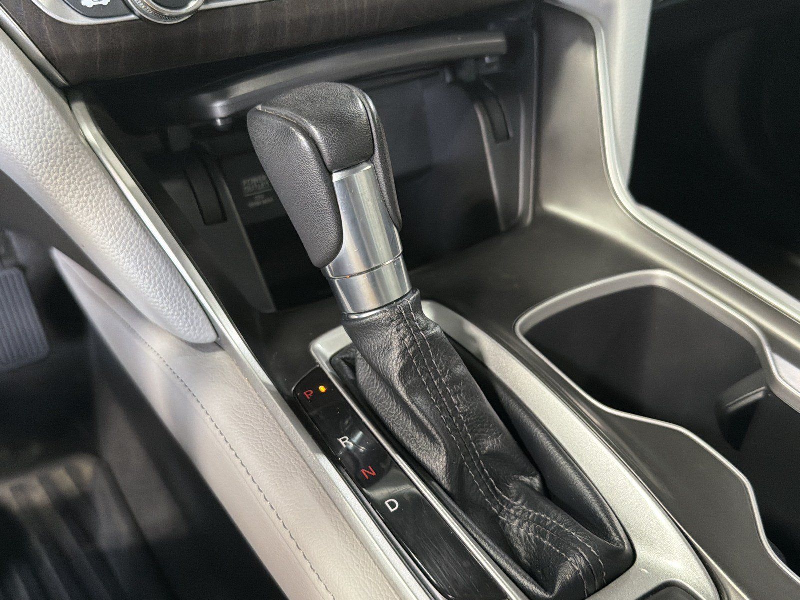 Used 2018 Honda Accord Touring image 23