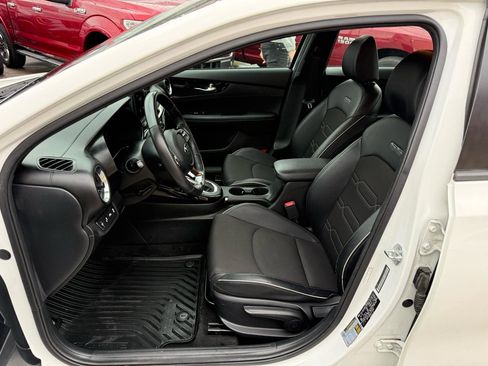 Used 2020 Kia Forte GT-Line FWD image 13