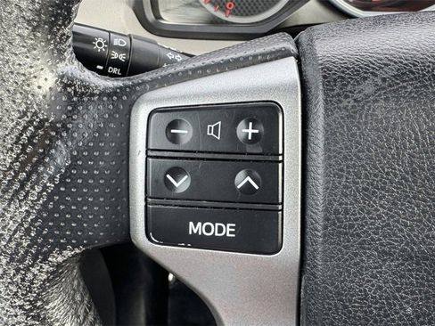 Used 2013 Toyota 4Runner SR5 image 19