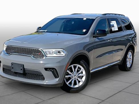 Used 2023 Dodge Durango SXT Launch Edition RWD image 2