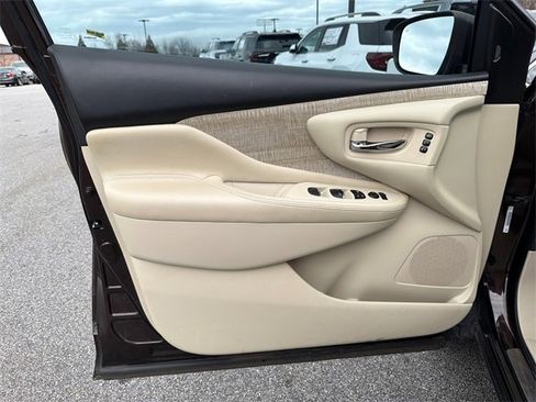 Used 2019 Nissan Murano SL w/ SL Technology Package image 10