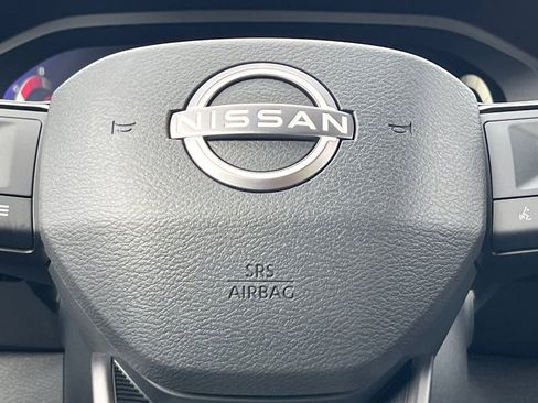 New 2026 Nissan Rogue Platinum image 5