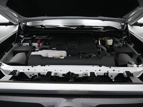 New 2026 Toyota Tundra Limited AWD/4WD image 15