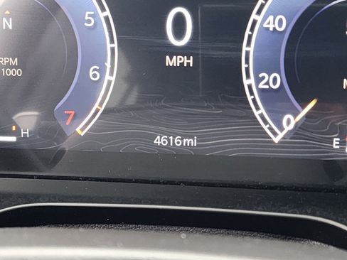 Certified 2025 Jeep Grand Cherokee Laredo X w/ Luxury Tech Group I image 7