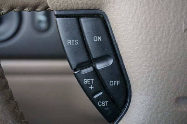 Used 2004 Ford Expedition Eddie Bauer RWD image 31