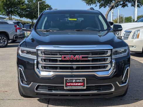 Used 2023 GMC Acadia SLT w/ Technology Package AWD/4WD image 6