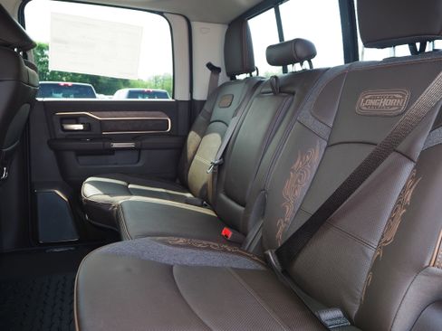 New 2025 RAM 2500 Limited image 14