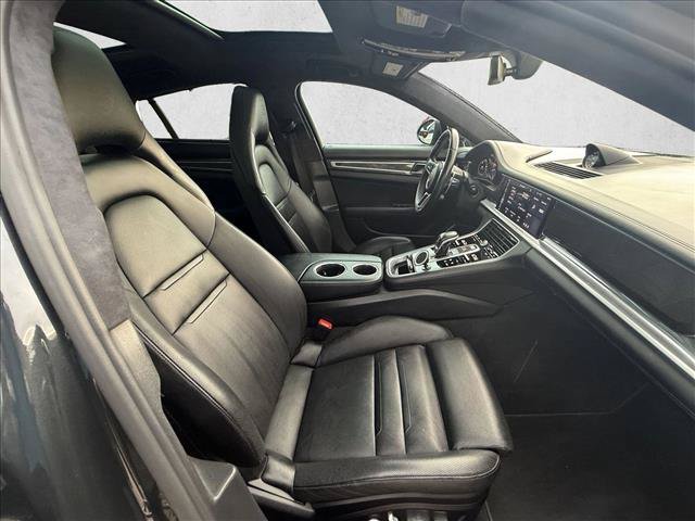 Used 2019 Porsche Panamera GTS AWD/4WD image 18