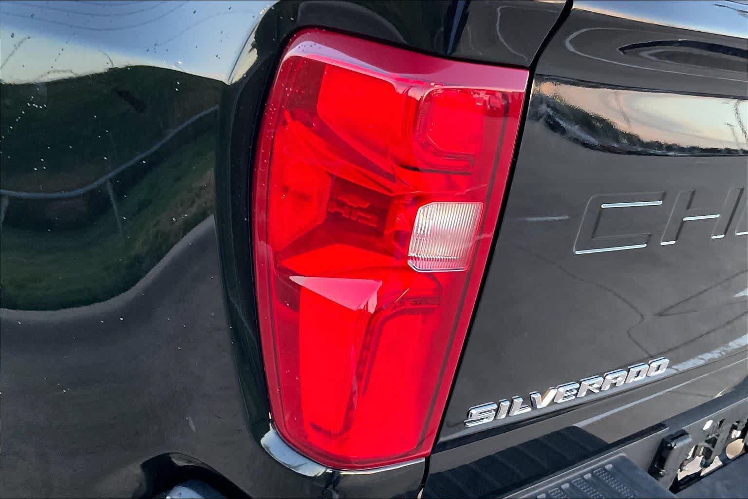Used 2026 Chevrolet Silverado 3500 LT w/ Safety Package AWD/4WD image 28