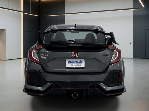 Used 2019 Honda Civic Type R image 5