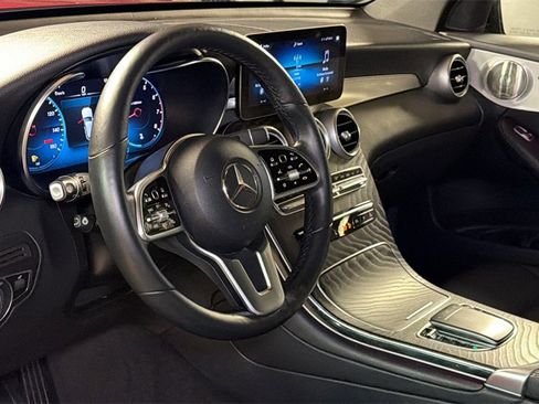 Used 2021 Mercedes-Benz GLC 300 4MATIC w/ AMG Line image 27
