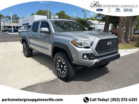 Used 2019 Toyota Tacoma TRD Off-Road image 1
