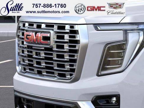 New 2026 GMC Yukon Denali w/ Sun & Power Step Package image 13