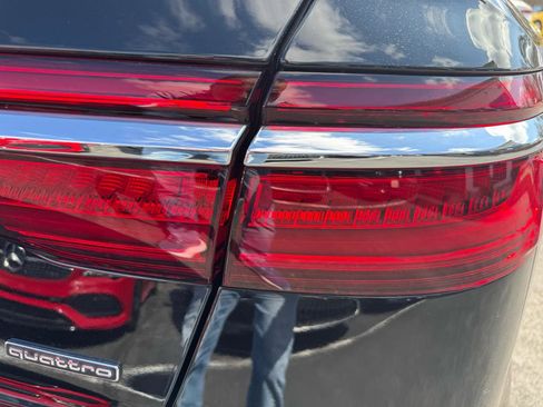 Used 2021 Audi A8 L 3.0T w/ Executive Plus Package image 25