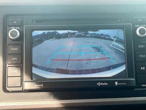 Used 2018 Toyota Tacoma SR5 image 13