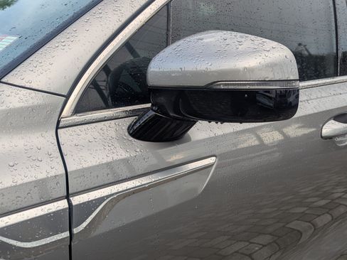 Certified 2024 Kia Sorento EX FWD image 12