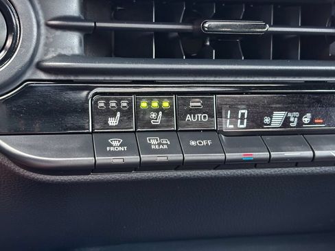 Certified 2025 Toyota Crown Signia w/ Advanced Technology Package AWD/4WD image 27