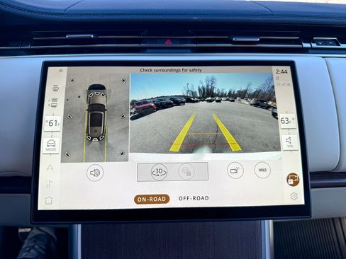 Used 2025 Land Rover Range Rover Long Wheelbase SE image 36