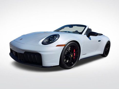 Used 2026 Porsche 911 Carrera GTS RWD image 12