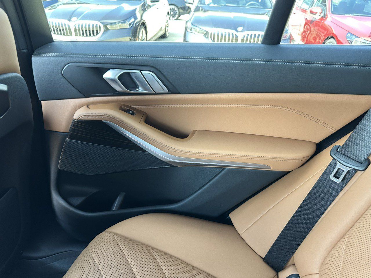Used 2024 BMW X5 sDrive40i w/ Parking Assistance Package RWD image 35