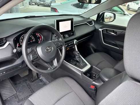 Used 2023 Toyota RAV4 XLE image 9