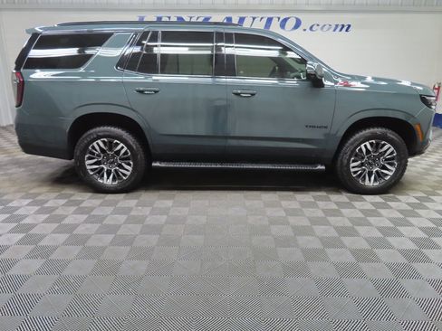 Used 2026 Chevrolet Tahoe Z71 w/ Comfort Package AWD/4WD image 2