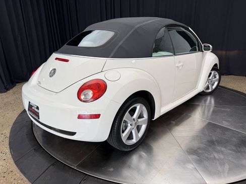 Used 2007 Volkswagen Beetle Triple White Edition FWD image 15